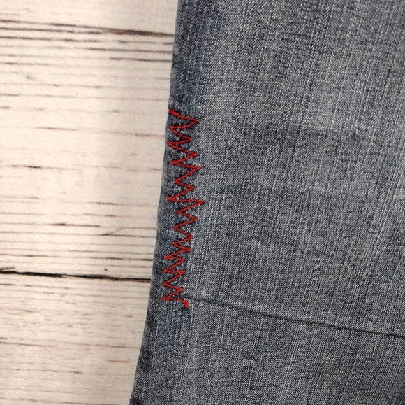 Luxirie Cropped Length Jeans - Picture 7 of 9